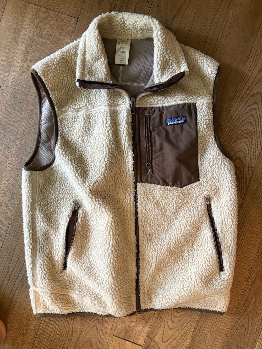 Patagonia Mens m medium Classic Retro-X Fleece Vest Natural brown vintage